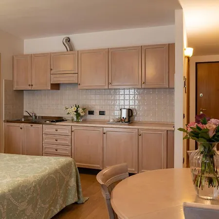 Roxy * Soave (Verona)